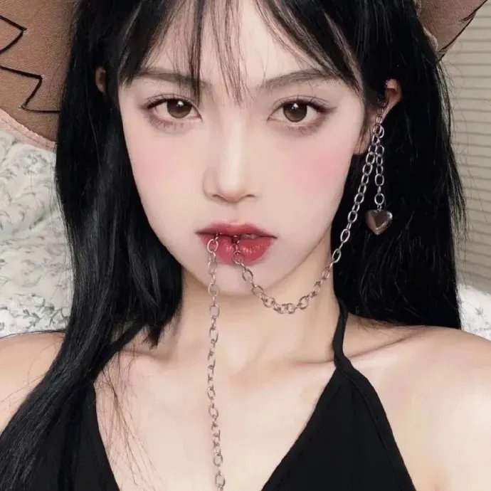 住我对面的小哥哥